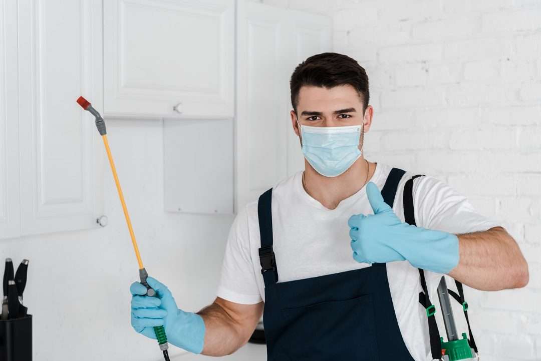 image of the crew of Expert Pest Solutions